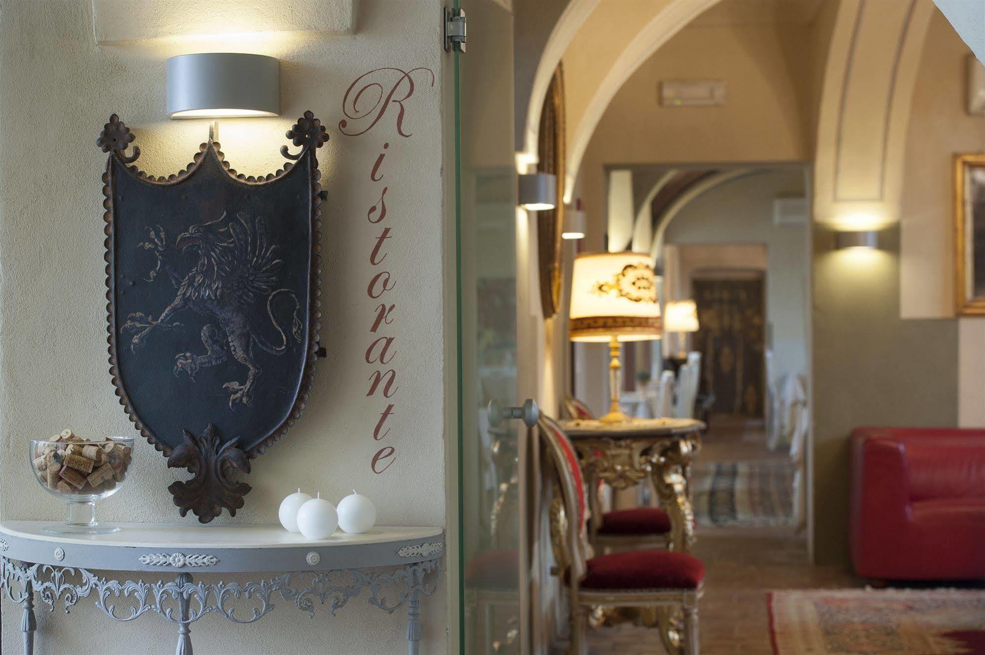 Hotel Il Campanile Cherasco Εξωτερικό φωτογραφία